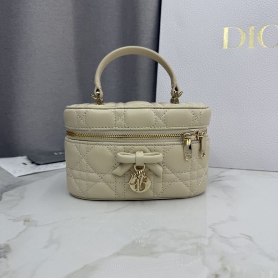 Replica di lusso Beauty case Dior Lady Dior Micro Albicocca Imitazioni Cloni Beauty case Dior Lady Dior Micro Albicocca firmate