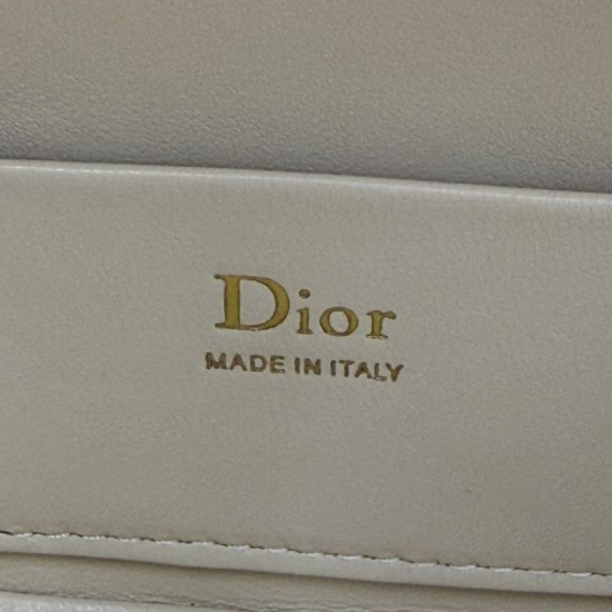 Replica di lusso Beauty case Dior Lady Dior Micro Albicocca Imitazioni Cloni Beauty case Dior Lady Dior Micro Albicocca firmate