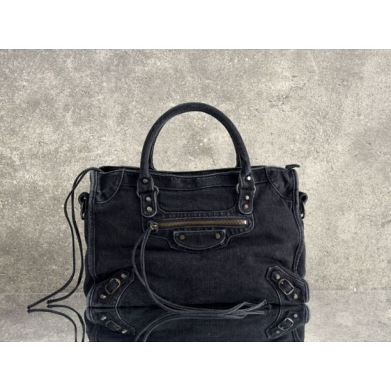Replica di lusso Borsa Balenciaga Le City in denim lavato nero Imitazioni Cloni Borsa Balenciaga Le City in denim lavato nero firmate