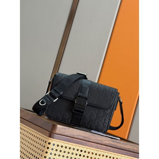 Replica di lusso Borsa a tracolla da uomo Dior Oblique Jacquard nera Imitazioni Replica Perfetta Borsa a tracolla da uomo Dior Oblique Jacquard nera firmate