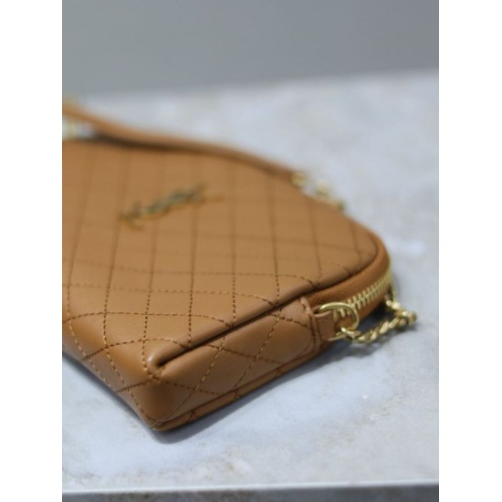 Replica di lusso Pochette trapuntata con zip Gaby YSL Saint Laurent marrone Imitazioni Cloni Pochette trapuntata con zip Gaby YSL Saint Laurent marrone firmate