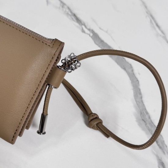 Replica di lusso Borsa Loewe Joya Pouch Nappa marrone Imitazioni Cloni Borsa Loewe Joya Pouch Nappa marrone firmate
