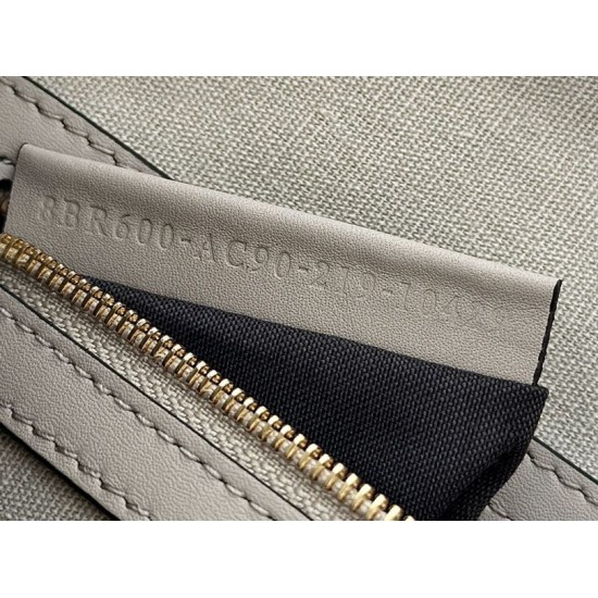 Replica di lusso Borse a tracolla classica Fendi Baguette FF ricamato grigio Imitazioni Cloni Borse Replica a tracolla classica Fendi Baguette FF ricamato grigio firmate
