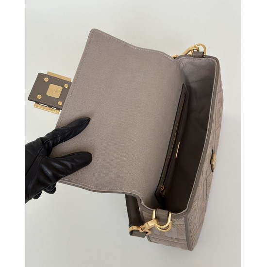 Replica di lusso Borse Imitazioni a tracolla classica Fendi Baguette FF ricamato marrone Imitazioni Cloni Borse Imitazioni a tracolla classica Fendi Baguette FF ricamato marrone firmate