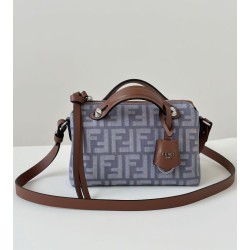Borse Fendi Denim Vitello Grace FF Mini By The Way Boston Blu Borse Fendi Denim Vitello Grace FF Mini By The Way Boston Blu