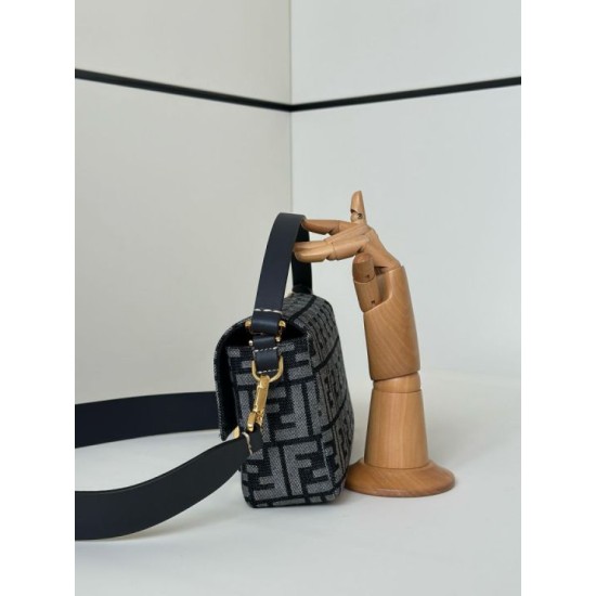 Cloni Borsa Fendi Baguette tessuto jacquard FF effetto denim blu firmate