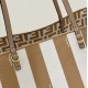 Replica di lusso Borsa tote reversibile grande Fendi Roll Albicocca Imitazioni Cloni Borsa tote reversibile grande Fendi Roll Albicocca firmate