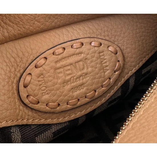 Replica Borse tote Fendi Roll Mini Selleria Marrone firmate