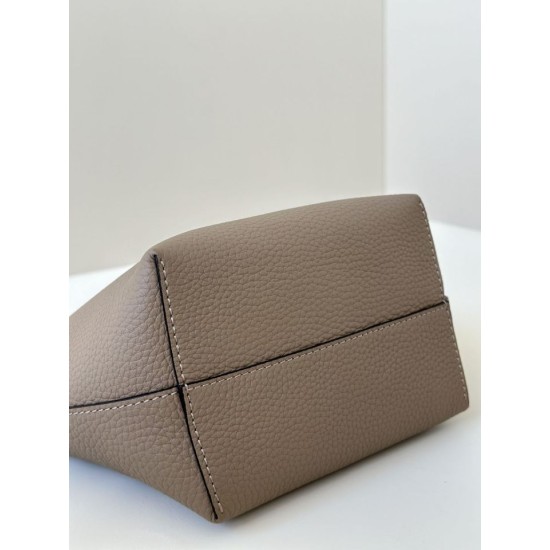 Replica di lusso Borse tote Fendi Roll Mini Selleria Grigia Imitazioni Cloni Borse Replica tote Fendi Roll Mini Selleria Grigia firmate