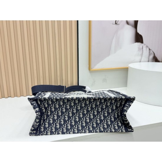 Replica di lusso Borsa da uomo Dior Book Tote Piccola/Media/Grande con ricamo obliquo e tracolla Nero Imitazioni Cloni Borsa da uomo Dior Book Tote Piccola/Media/Grande con ricamo obliquo e tracolla Nero firmate