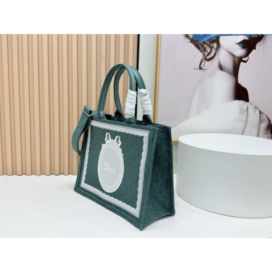 Replica di lusso Borsa da uomo Dior Book Tote Piccola/Media/Grande con ricamo obliquo e tracolla Verde Imitazioni Cloni Borsa da uomo Dior Book Tote Piccola/Media/Grande con ricamo obliquo e tracolla Verde firmate