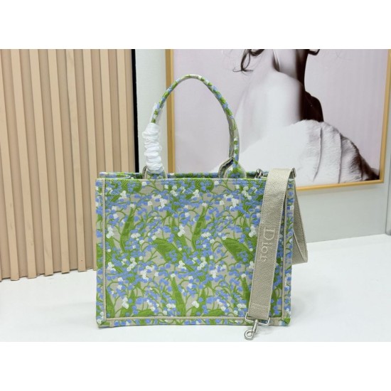 Replica di lusso Borsa 1:1 Dior Book Tote piccola/media/grande con motivo mughetto Verde Imitazioni Cloni Borsa Replica Dior Book Tote piccola/media/grande con motivo mughetto Verde firmate