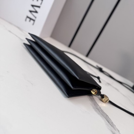 Replica di lusso Borsa Loewe Joya Pouch Nappa Nero Imitazioni Cloni Borsa Loewe Joya Pouch Nappa Nero firmate