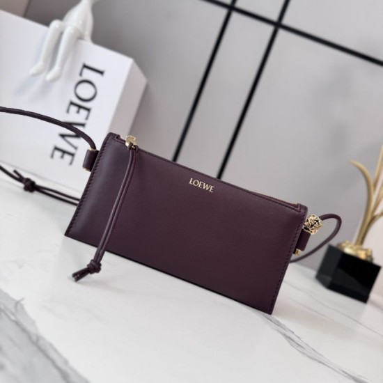 Replica di lusso Imitazioni borse griffate Loewe Joya Pouch Nappa Borgogna Imitazioni Cloni Imitazioni borse griffate Loewe Joya Pouch Nappa Borgogna firmate