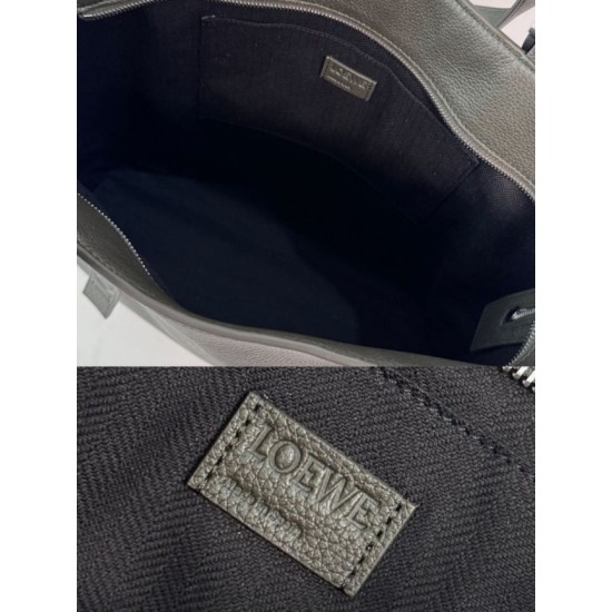 Replica di lusso Borsa tote LOEWE con logo Loop verde Imitazioni Cloni Borsa tote LOEWE con logo Loop verde firmate