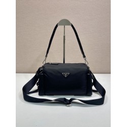 Borsa a tracolla Prada da uomo nylon/saffiano nera