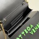 Replica di lusso Borsa a tracolla Andiamo di Bottega Veneta su catena Nero Imitazioni Cloni Borsa a tracolla Andiamo di Bottega Veneta su catena Nero firmate