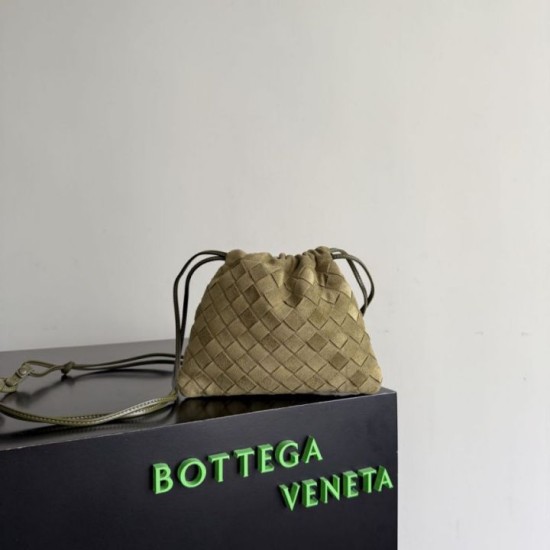 Replica di lusso Bottega Veneta Dustbag Intrecciato Scamosciato verde oliva Imitazioni Cloni Bottega Veneta Dustbag Intrecciato Scamosciato verde oliva firmate