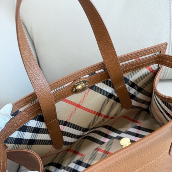 Replica di lusso Borse tote Burberry Cotswolds Borgogna Imitazioni Cloni Borse Replica tote Burberry Cotswolds Borgogna firmate