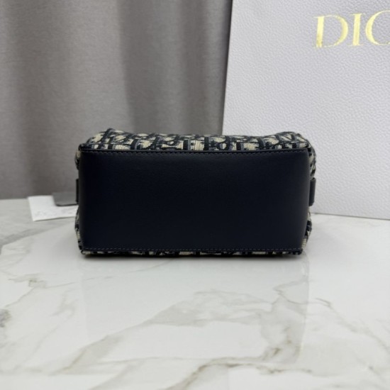 Replica di lusso Borse Dior Bow Dior Oblique jacquard blu Imitazioni Cloni Borse Replica Dior Bow Dior Oblique jacquard blu firmate