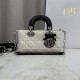 Replica di lusso Borsa 1:1 Dior Lady D-Joy Micro Bag Latte Cannage in pelle di agnello bianca Imitazioni Cloni Borsa Replica Dior Lady D-Joy Micro Bag Latte Cannage in pelle di agnello bianca firmate