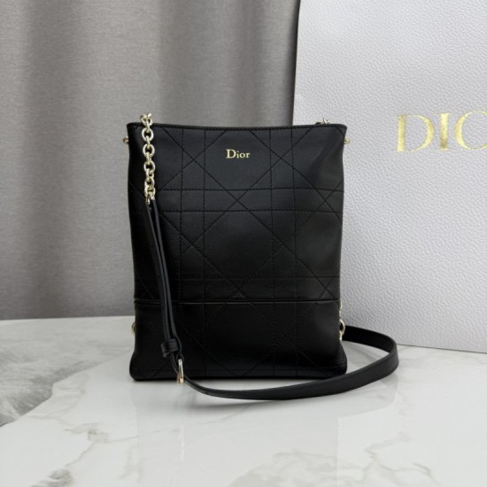 Cloni Borsa Dior Trianon con catena agnello piatta Macrocannage Nero firmate