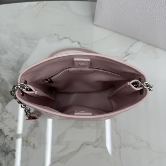 Replica di lusso Borse Dior Trianon con catena agnello piatta Macrocannage Rosa Imitazioni Cloni Borse Replica Dior Trianon con catena agnello piatta Macrocannage Rosa firmate