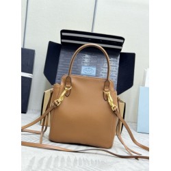 Borse tote mini Prada Carry 1BA496 Marrone Borse tote mini Prada Carry 1BA496 Marrone