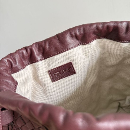 Cloni Borse con coulisse Bottega Veneta Intrecciato Borgogna firmate