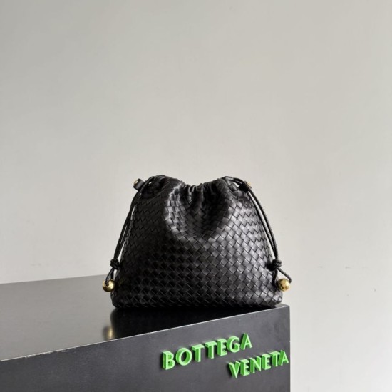 Replica di lusso Borse con coulisse Bottega Veneta Intrecciato Nera Imitazioni Cloni Borse con coulisse Bottega Veneta Intrecciato Nera firmate