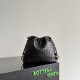 Replica di lusso Borse con coulisse Bottega Veneta Intrecciato Nera Imitazioni Cloni Borse con coulisse Bottega Veneta Intrecciato Nera firmate