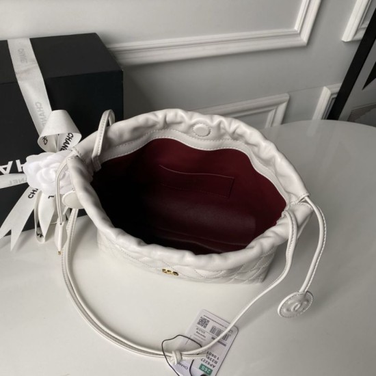 Replica di lusso Borse Alta Qualità a secchiello trapuntata Chanel 25 con coulisse AP5317 Bianca Imitazioni Cloni Borse Replica Alta Qualità a secchiello trapuntata Chanel 25 con coulisse AP5317 Bianca firmate
