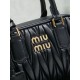 Replica di lusso Borsa tote Miu Miu Arcadie nappa trapuntata 5BB123 nera Imitazioni Cloni Borsa tote Miu Miu Arcadie nappa trapuntata 5BB123 nera firmate