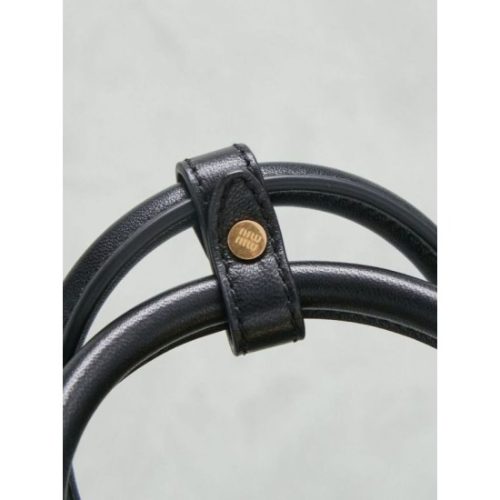 Replica di lusso Borsa tote Miu Miu Arcadie nappa trapuntata 5BB123 nera Imitazioni Cloni Borsa tote Miu Miu Arcadie nappa trapuntata 5BB123 nera firmate