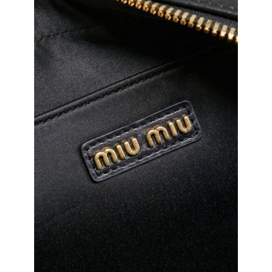 Replica di lusso Borsa tote Miu Miu Arcadie nappa trapuntata 5BB123 nera Imitazioni Cloni Borsa tote Miu Miu Arcadie nappa trapuntata 5BB123 nera firmate