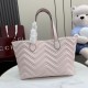 Replica di lusso Borsa tote media Gucci 855279 GG Marmont Rosa Imitazioni Replica Perfetta Borsa tote media Gucci 855279 GG Marmont Rosa firmate