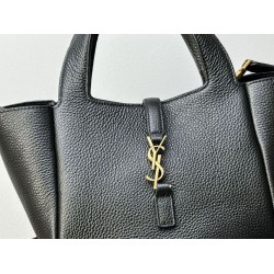 Borsa tote YSL Saint Laurent Le 5 à 7 Bea Baby nera Borsa tote YSL Saint Laurent Le 5 à 7 Bea Baby nera