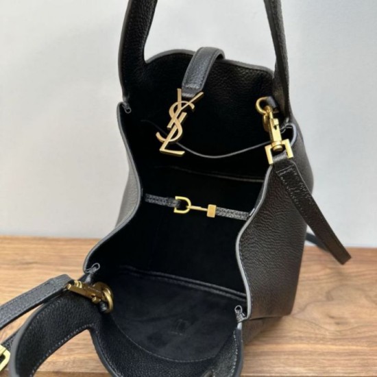 Replica di lusso Borsa tote YSL Saint Laurent Le 5 à 7 Bea Baby nera Imitazioni Cloni Borsa tote YSL Saint Laurent Le 5 à 7 Bea Baby nera firmate