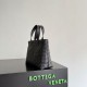 Replica di lusso Borse Imitazioni tote unsex piccola con cerniera intrecciata Bottega Veneta Nero Imitazioni Cloni Borse Imitazioni tote unsex piccola con cerniera intrecciata Bottega Veneta Nero firmate