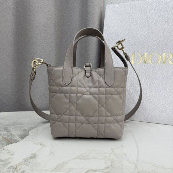 Replica di lusso Borse tote verticale Dior Toujours piccola Grigia Imitazioni Replica Borse tote verticale Dior Toujours piccola Grigia firmate