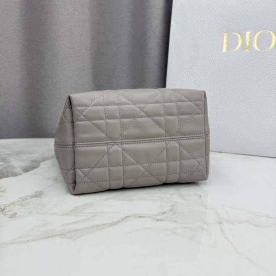 Replica di lusso Borse tote verticale Dior Toujours piccola Grigia Imitazioni Replica Borse tote verticale Dior Toujours piccola Grigia firmate