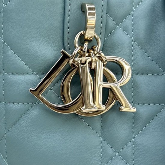 Replica di lusso Borsa tote verticale Dior Toujours piccola Blu Imitazioni Cloni Borsa tote verticale Dior Toujours piccola Blu firmate