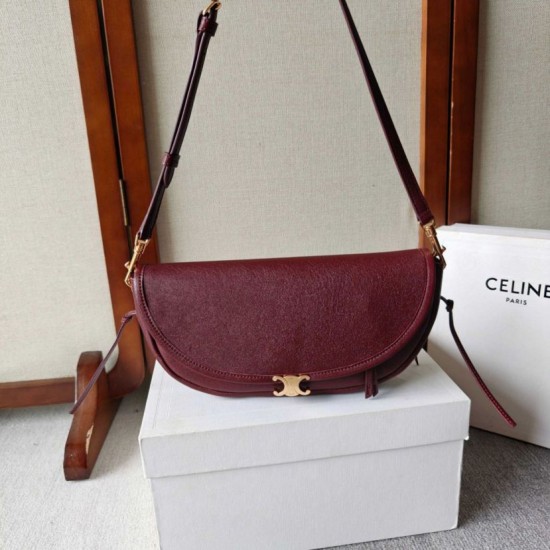 Replica di lusso Borse Celine Halfmoon piccola morbida Triomphe bordeaux Imitazioni Cloni Borse Replica Celine Halfmoon piccola morbida Triomphe bordeaux firmate