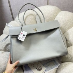 Replica di lusso Borsa shopping grande Chanel 26S Jennie AS6289 Azzurro Imitazioni Cloni Borsa shopping grande Chanel 26S Jennie AS6289 Azzurro firmate
