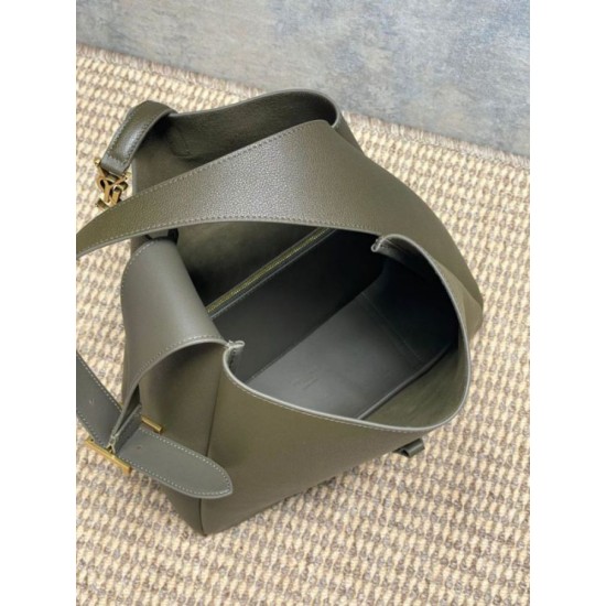 Replica di lusso Imitazioni borse griffate Hobo Grande YSL Saint Laurent Le 5 à 7 morbida muschio chiaro Imitazioni Cloni Imitazioni borse griffate Hobo Grande YSL Saint Laurent Le 5 à 7 morbida muschio chiaro firmate