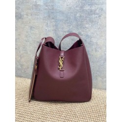 Hobo Grande YSL Saint Laurent Le 5 &agrave; 7 morbida Borgogna