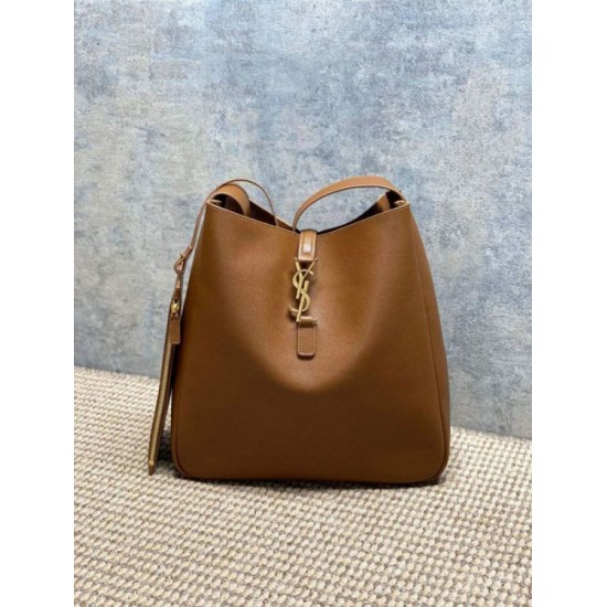 Replica di lusso Borsa Hobo Grande YSL Saint Laurent Le 5 à 7 morbida marrone Imitazioni Cloni Borsa Hobo Grande YSL Saint Laurent Le 5 à 7 morbida marrone firmate