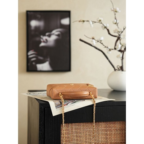 Replica di lusso Chanel 26P Beauty case sottile con manico superiore trapuntato e catena AP5100 Marrone Imitazioni Cloni Chanel 26P Beauty case sottile con manico superiore trapuntato e catena AP5100 Marrone firmate