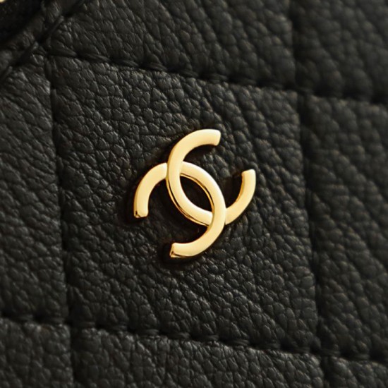 Replica di lusso Chanel 26P Beauty case sottile con manico superiore trapuntato e catena AP5100 nero Imitazioni Cloni Chanel 26P Beauty case sottile con manico superiore trapuntato e catena AP5100 nero firmate
