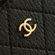 Replica di lusso Chanel 26P Beauty case sottile con manico superiore trapuntato e catena AP5100 nero Imitazioni Cloni Chanel 26P Beauty case sottile con manico superiore trapuntato e catena AP5100 nero firmate